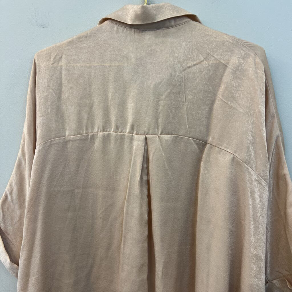 Andree Gold Silky Short Sleeve Boxy Top Medium/ Large