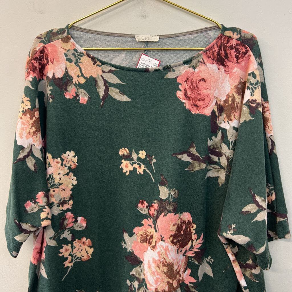 Oddi Green/ Multi Flower Print Short Sleeve Top Medium/ Large
