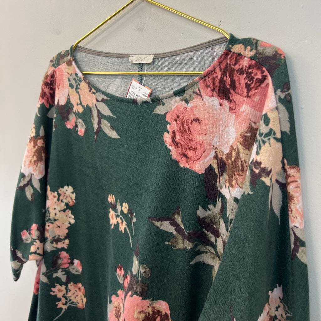 Oddi Green/ Multi Flower Print Short Sleeve Top Medium/ Large