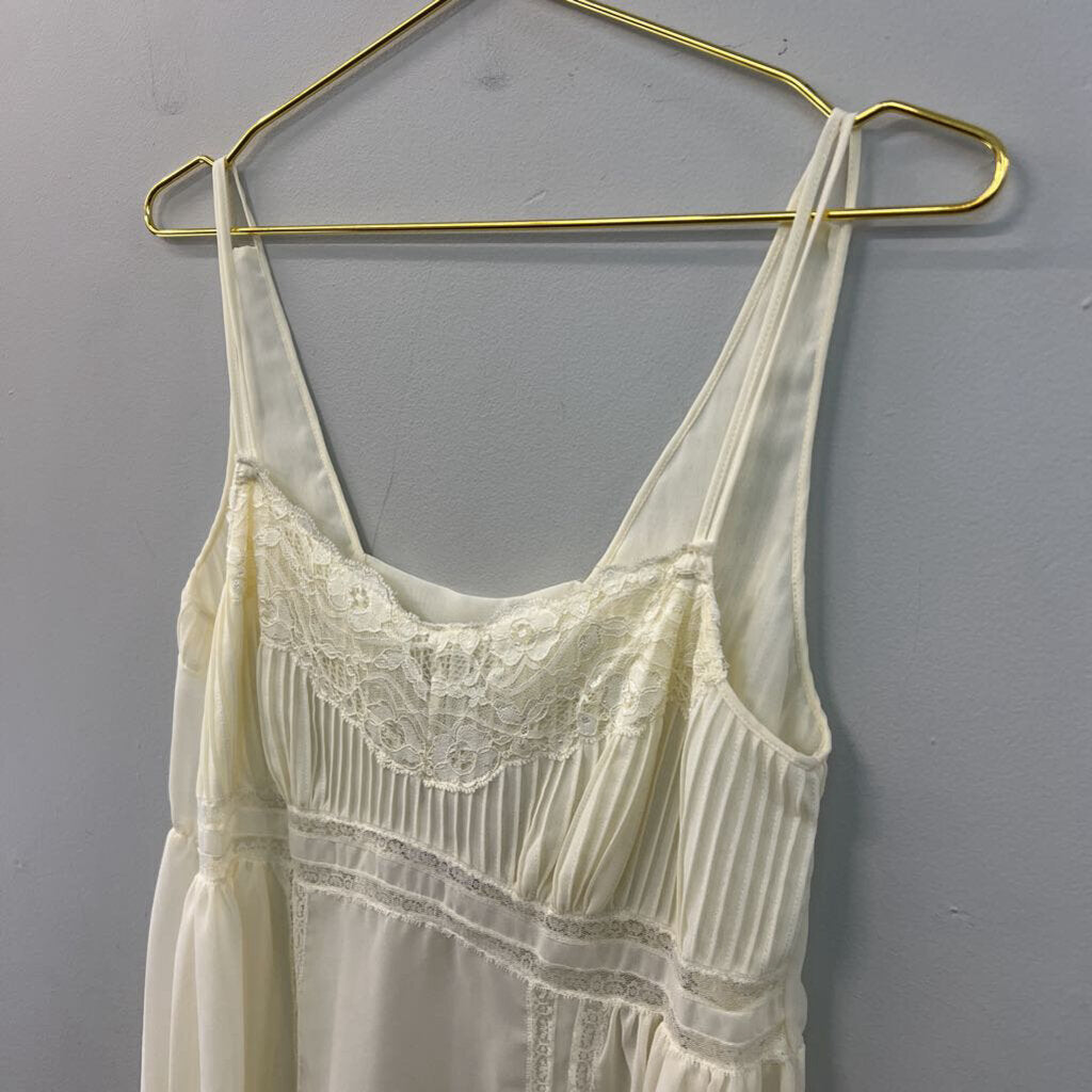 Ivy and Annabelle Cream Lace Detail Slip Dress Medium