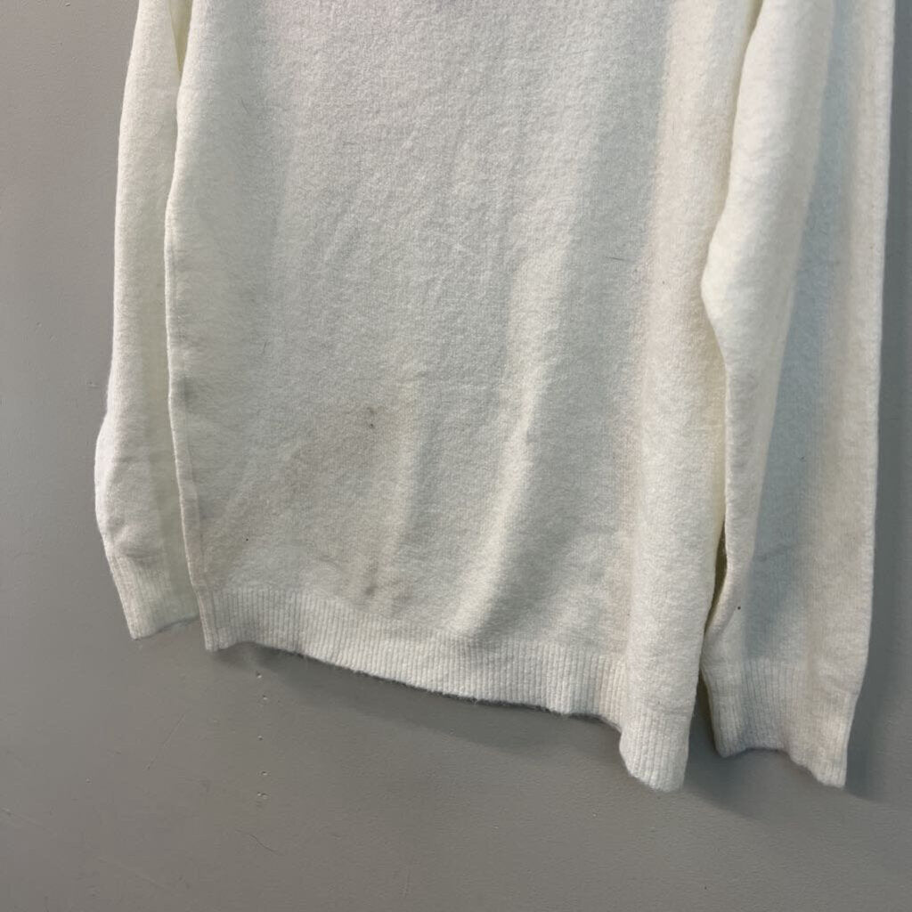 White Knit Long Sleeve Henley Top Medium