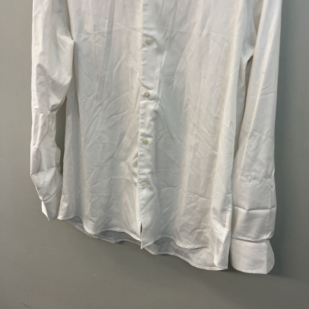 Banana Republic White Long Sleeve Button Down Top Large