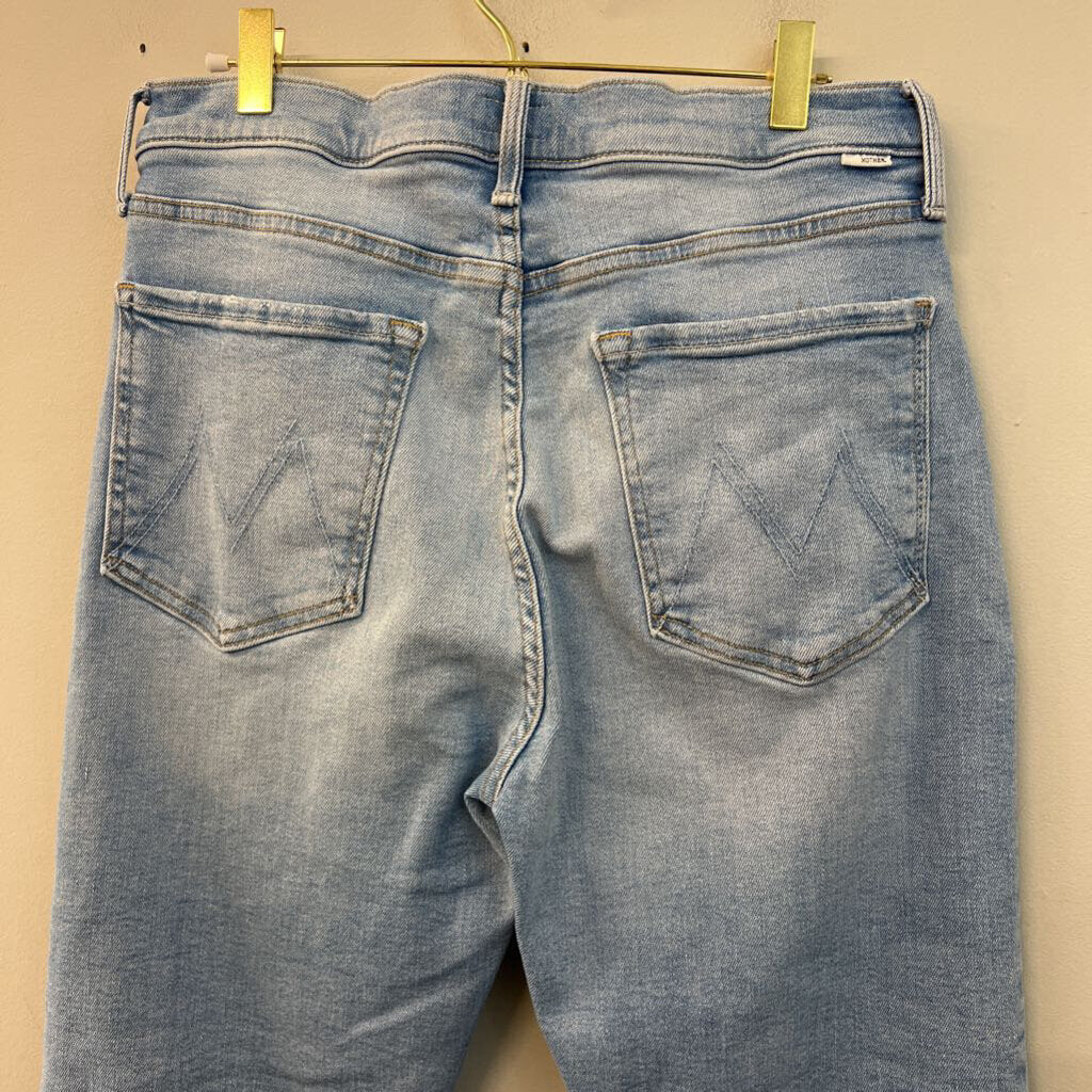 Mother Light Wash The Tripper Ankle Jeans 31