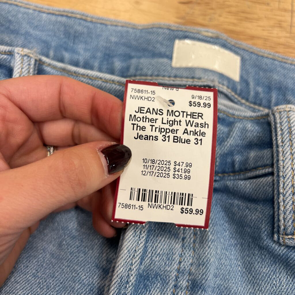 Mother Light Wash The Tripper Ankle Jeans 31
