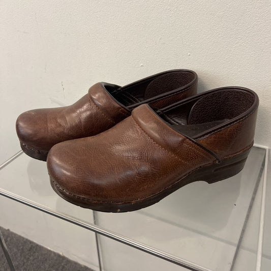 Dansko Brown Leather Professional Clogs 41