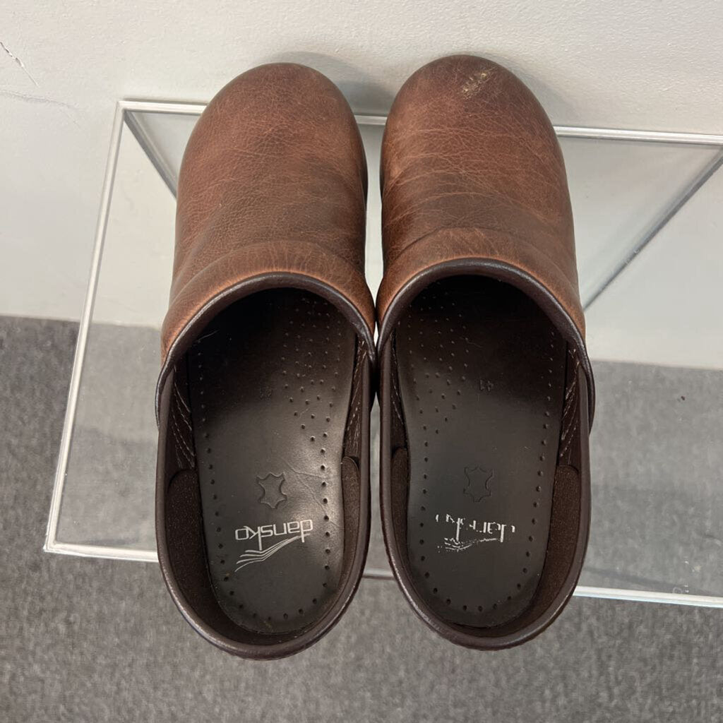 Dansko Brown Leather Professional Clogs 41
