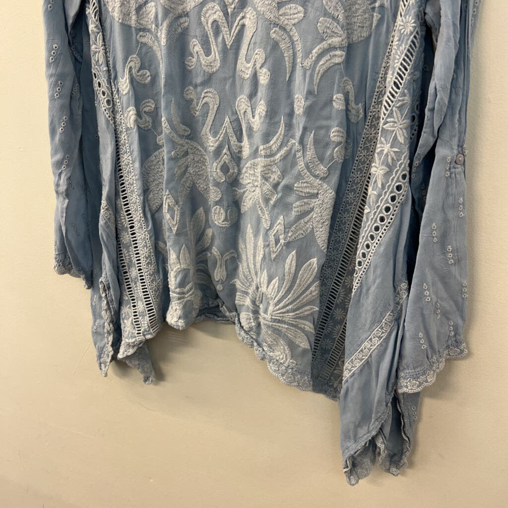 Johnny Was Blue Embroidered Detail Long Sleeve Top Small