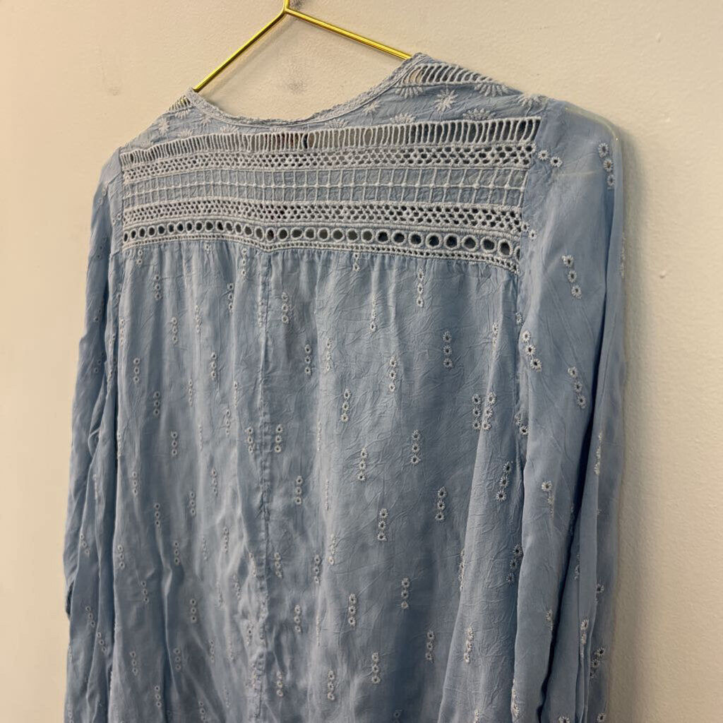 Johnny Was Blue Embroidered Detail Long Sleeve Top Small