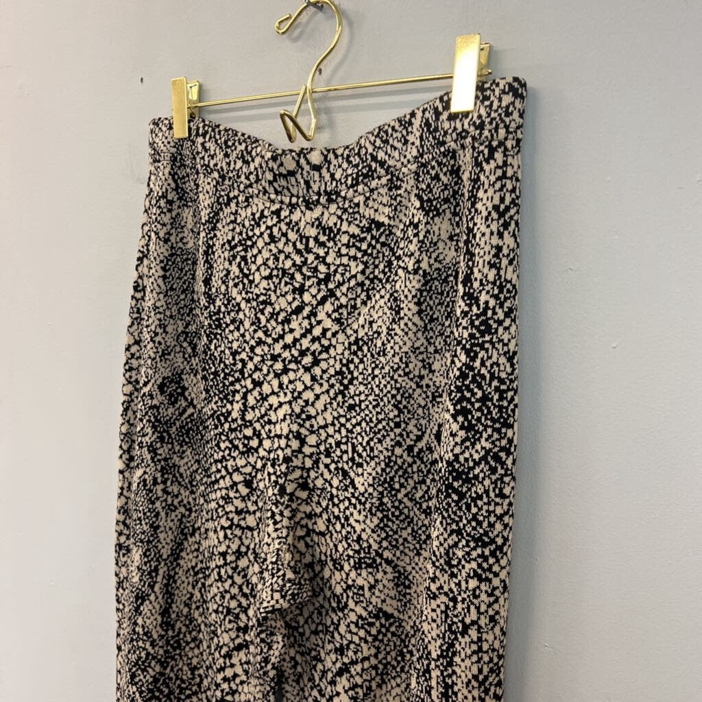 St John Collection Black/ Beige Print Knit Pull On Pants 8