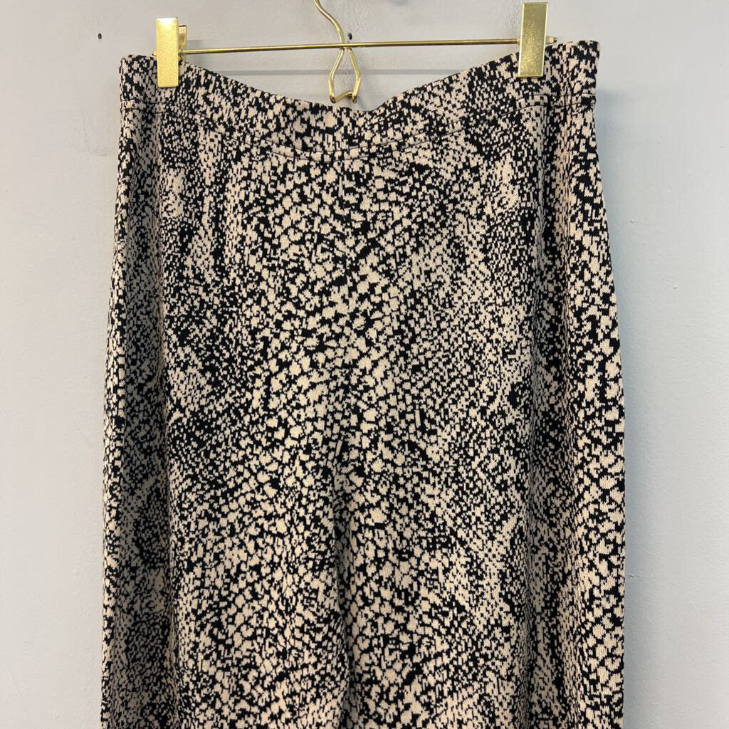 St John Collection Black/ Beige Print Knit Pull On Pants 8