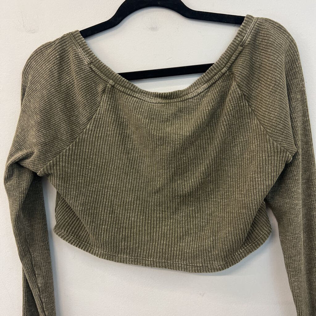 Pilcro Green Ribbed Cropped Hook/ Eye Closure Long Sleeve Top Small