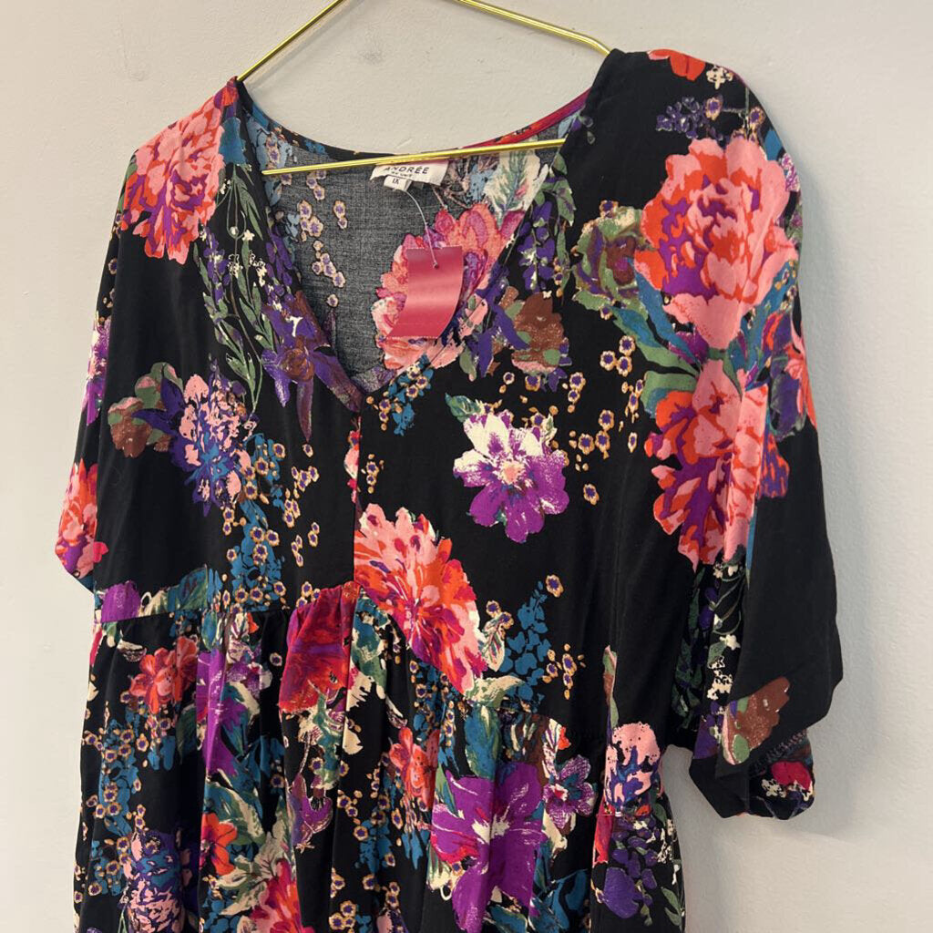Andree Black/ Multi Flower Print Short Sleeve Shift Dress 1X