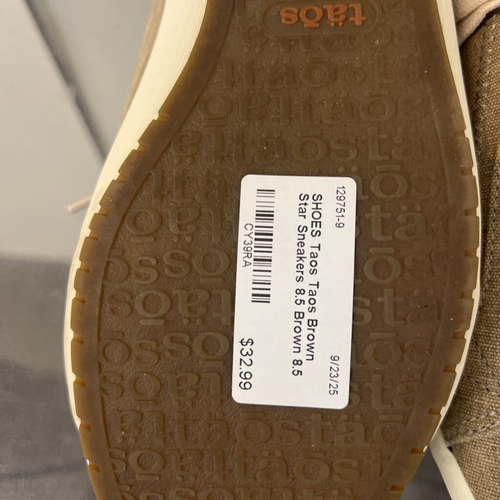 Taos Brown Star Sneakers 8.5