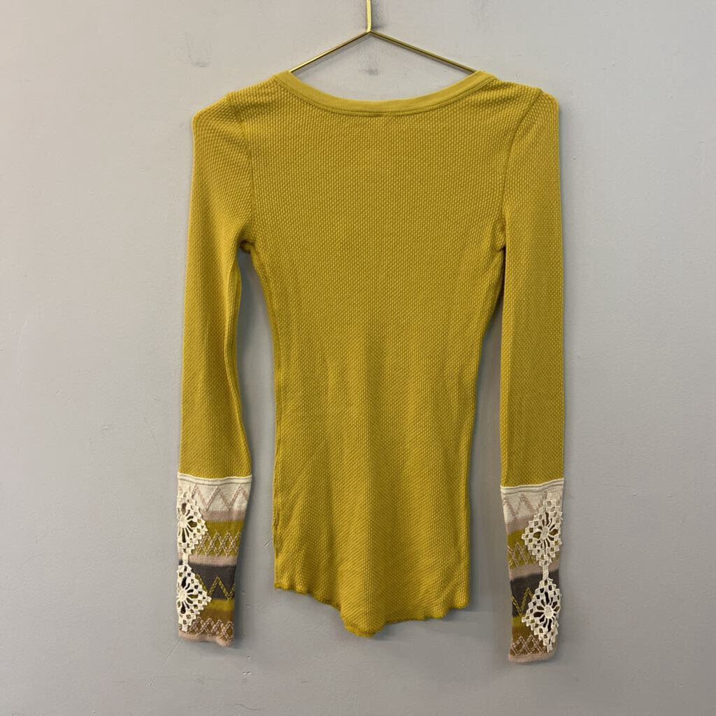 Free People Green Textured Embroidered Detail Long Sleeve Top Small