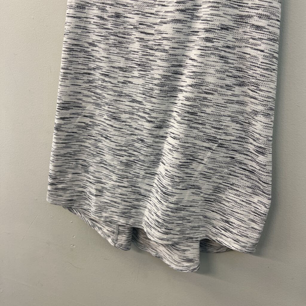 Lululemon White/ Black Print Tank Top Medium