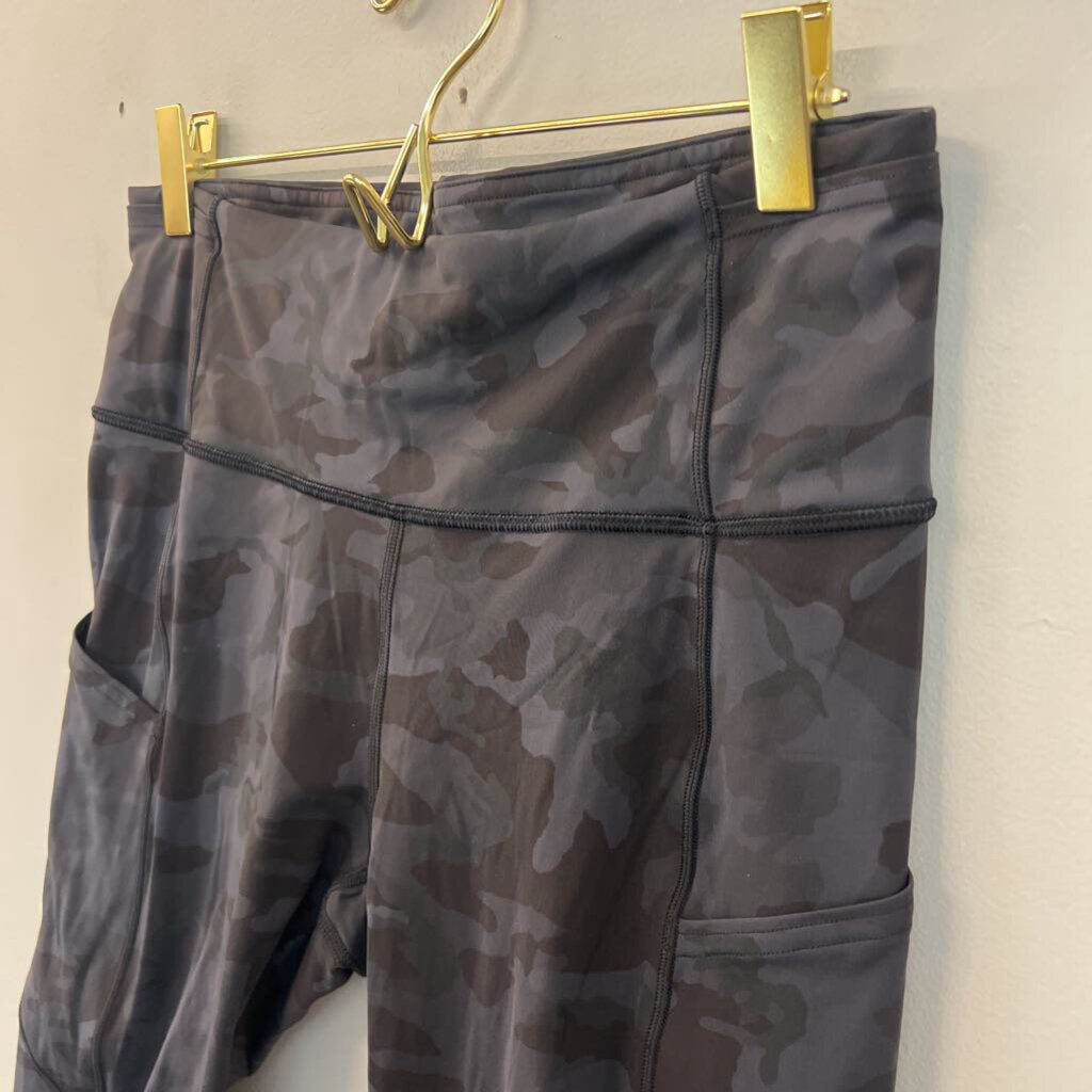 Lululemon Black Camo Print Biker Shorts 8