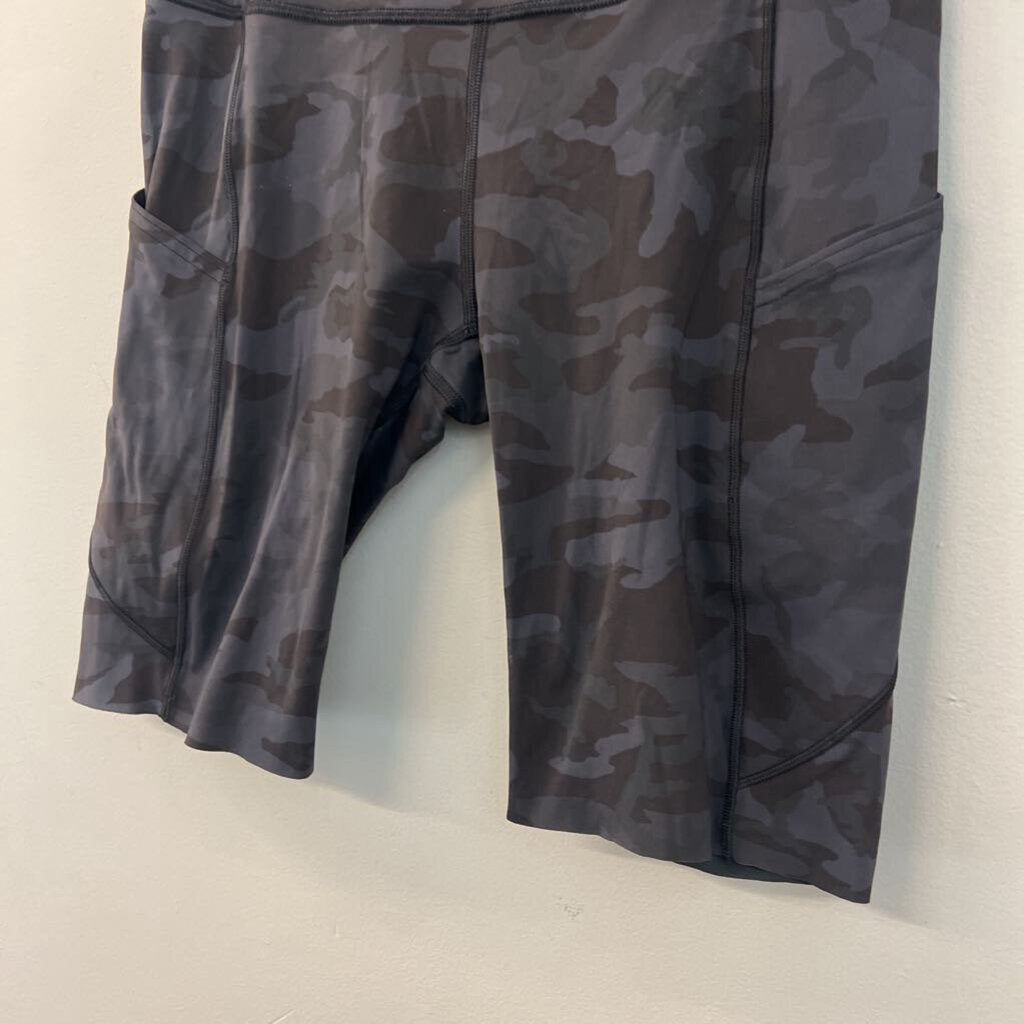 Lululemon Black Camo Print Biker Shorts 8