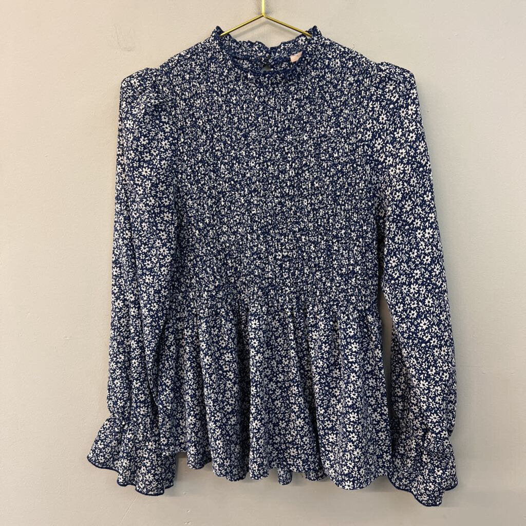 Mi Ami Blue/ White Flower Print Smocked Long Sleeve Top Large