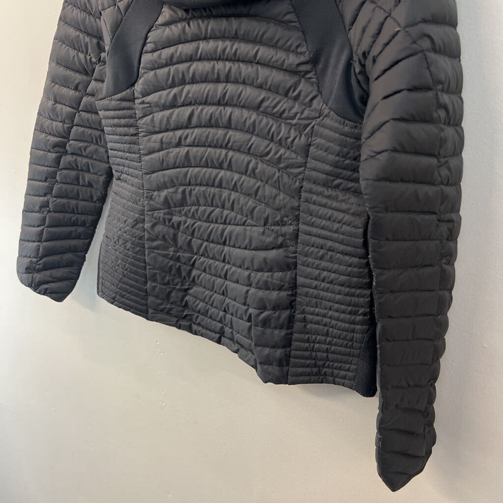 Eddie Bauer Black Quilted Hooded Puffer Jacket Small