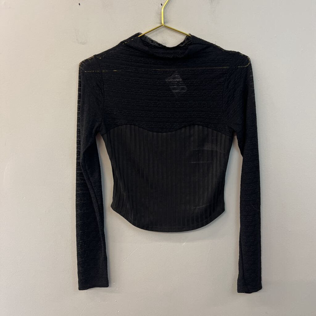 Altar'd State Black Lace Cropped Long Sleeve Mock Neck Top Medium