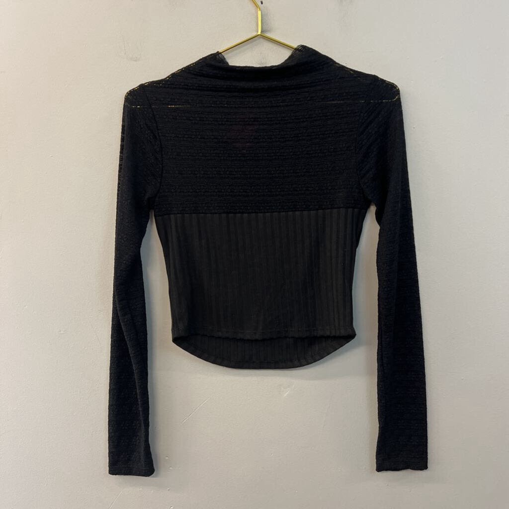 Altar'd State Black Lace Cropped Long Sleeve Mock Neck Top Medium