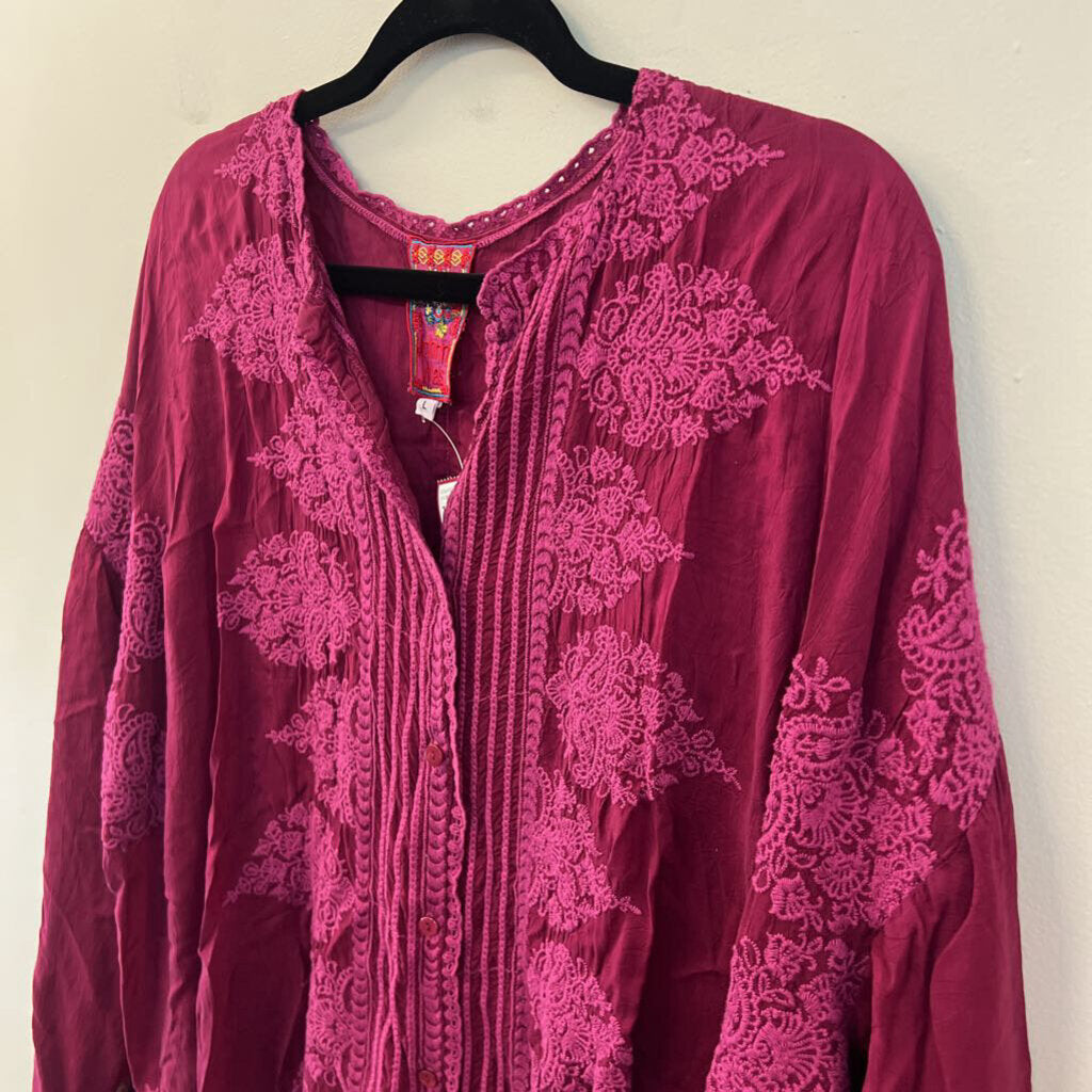 Johnny Was Magenta Long Sleeve Embroidered Top Large