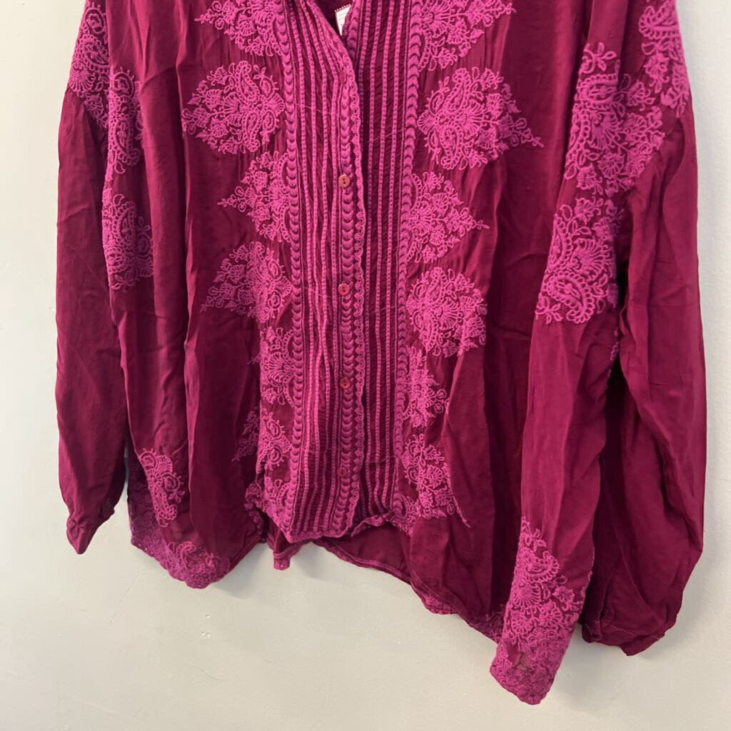 Johnny Was Magenta Long Sleeve Embroidered Top Large