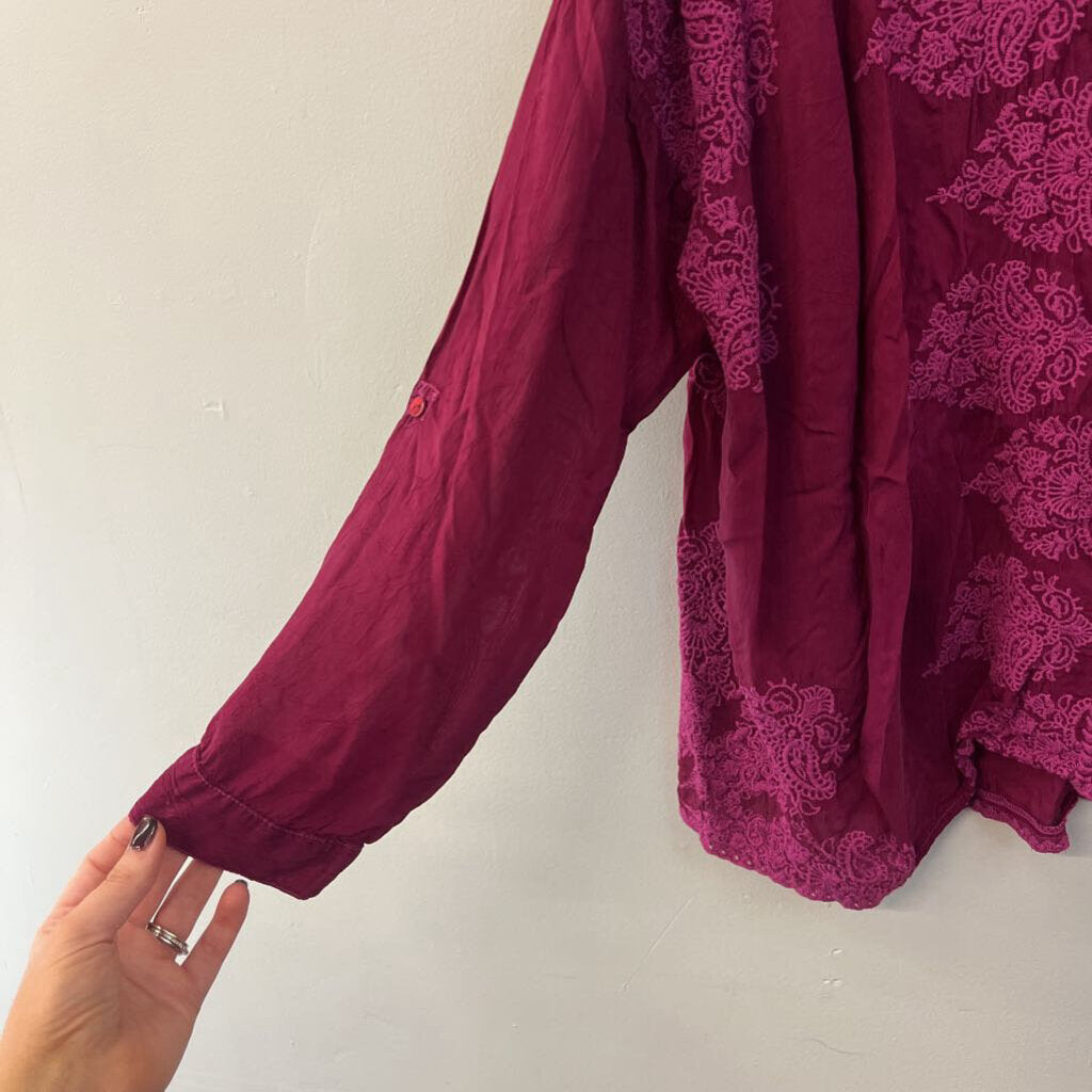 Johnny Was Magenta Long Sleeve Embroidered Top Large