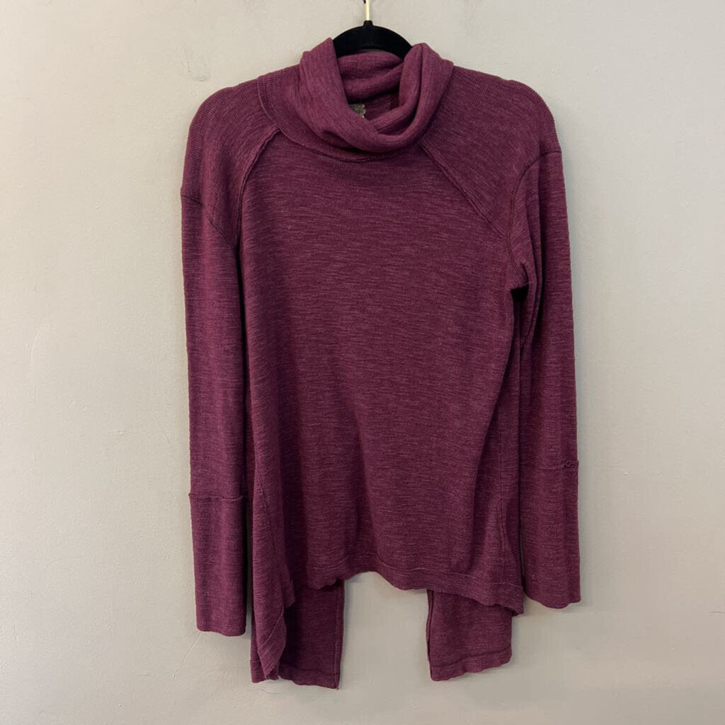 We The Free Purple Knit Long Sleeve Turtleneck Sweater Medium