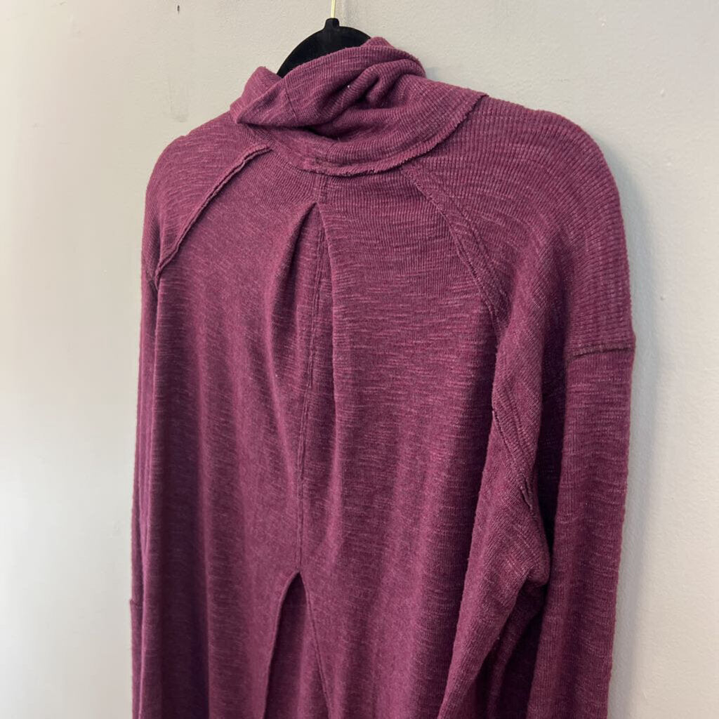 We The Free Purple Knit Long Sleeve Turtleneck Sweater Medium