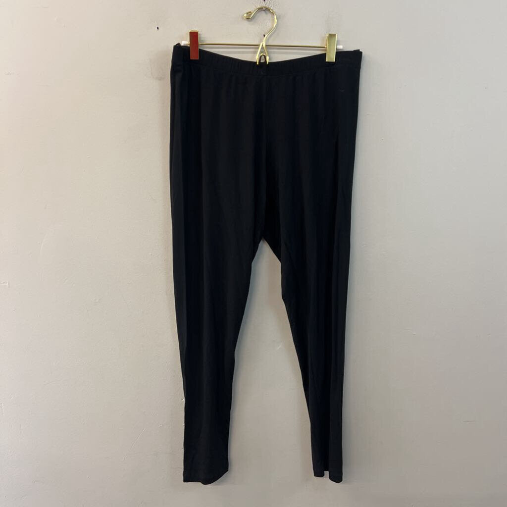 Mat Black Pull On Leggings Small/ Medium