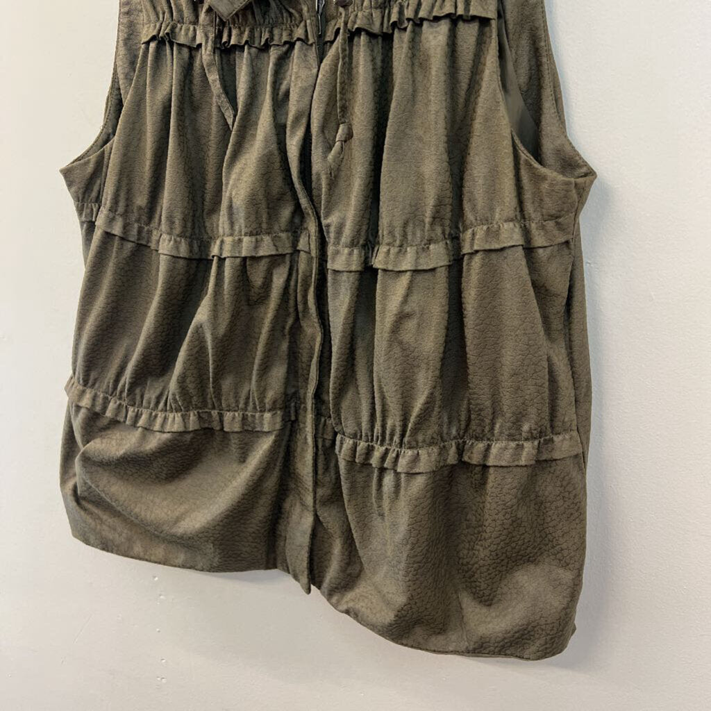 Erin London Green Print Tiered Zip Up Vest Medium