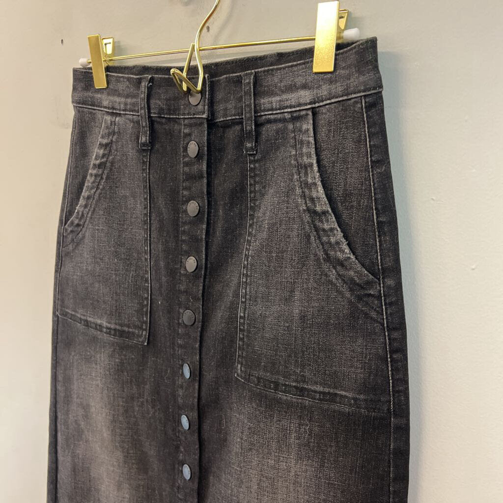 Level 99 Black Denim Snap Front Midi Skirt 27