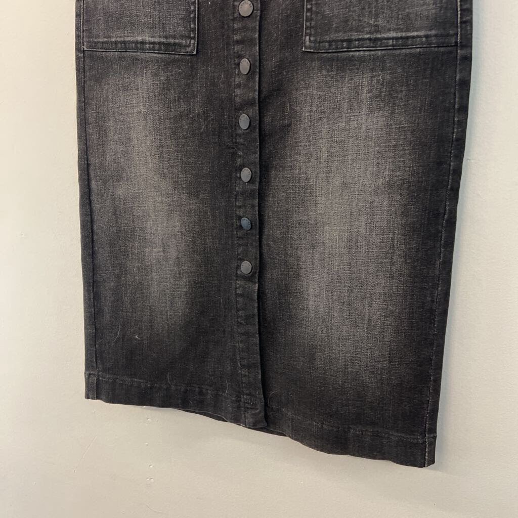 Level 99 Black Denim Snap Front Midi Skirt 27