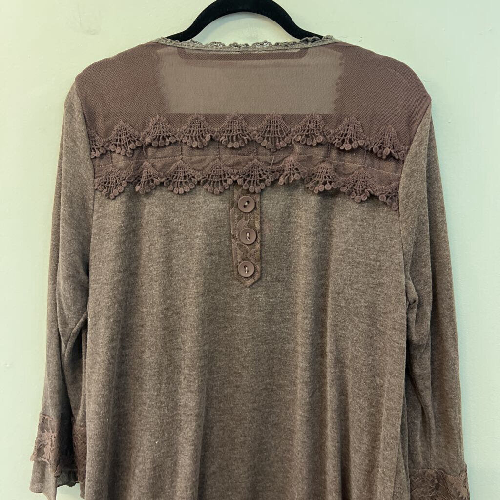 Pretty Angel Brown Lace Fringe Long Sleeve Top 1X