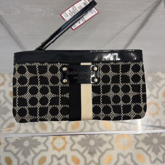 Kate Spade Black/ Cream Classic Noel Chrissy Wristlet