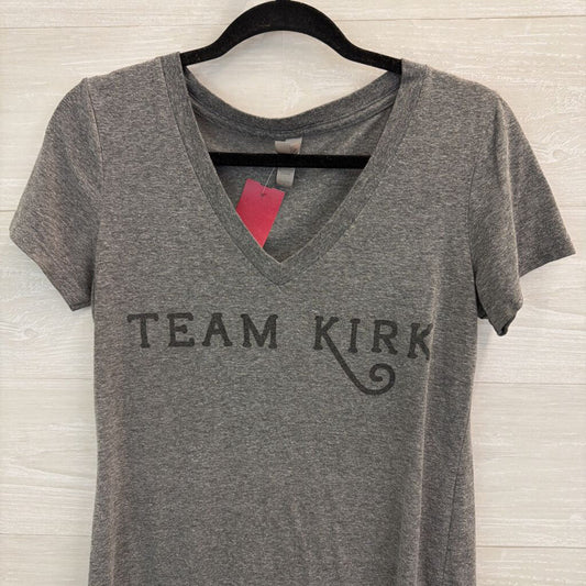 Grey V Neck Team Kirk Gilmore Girls Short Sleeve Graphic Tee Large