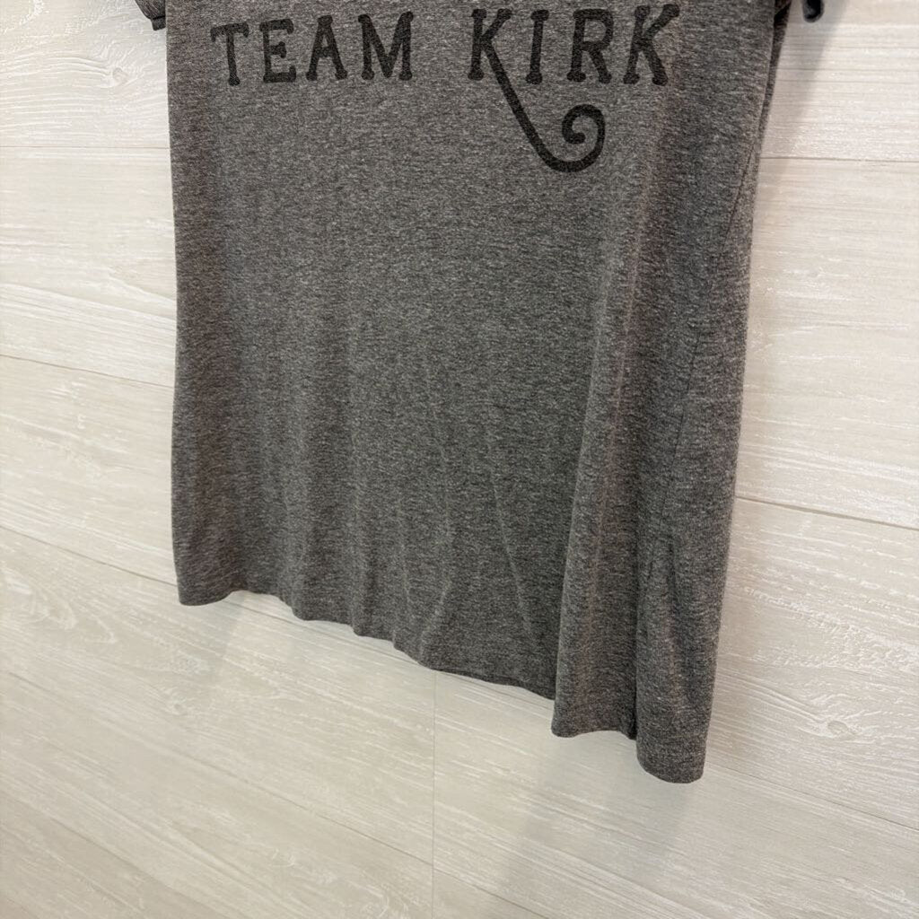 Grey V Neck Team Kirk Gilmore Girls Short Sleeve Graphic Tee Large