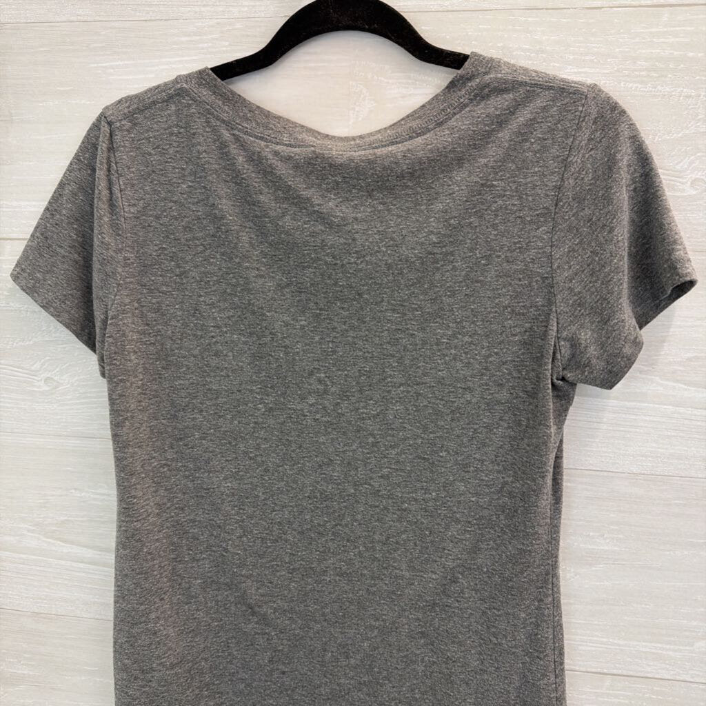 Grey V Neck Team Kirk Gilmore Girls Short Sleeve Graphic Tee Large