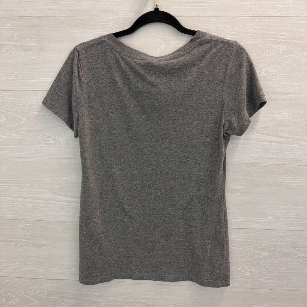 Grey V Neck Team Kirk Gilmore Girls Short Sleeve Graphic Tee Large