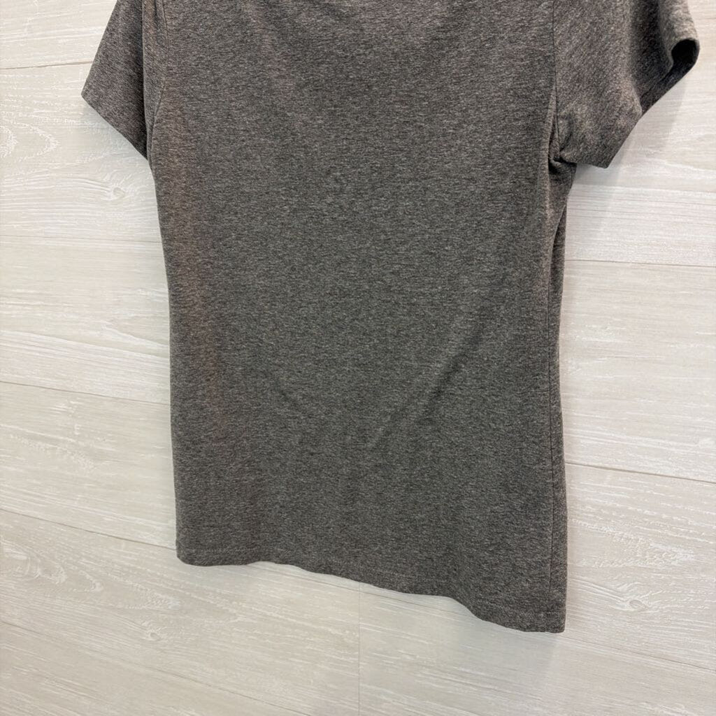 Grey V Neck Team Kirk Gilmore Girls Short Sleeve Graphic Tee Large