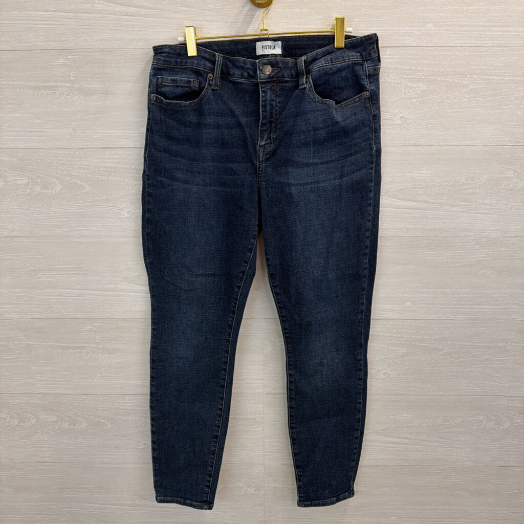 Pistola Dark Wash Skinny Leg Jeans 31