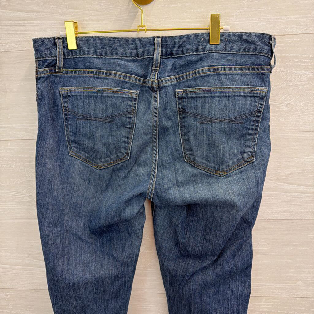 Gap Medium Wash Always Skinny Jeans 31