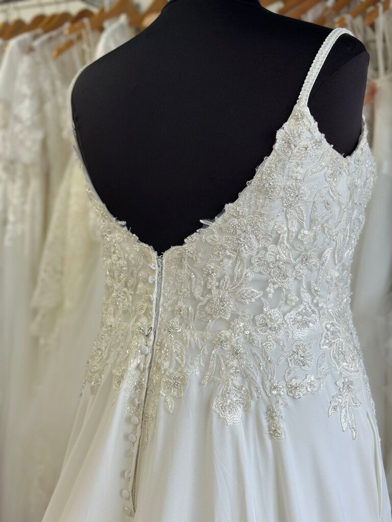 Allure Bridal 9807 Beaded Top Bridal Dress 22W