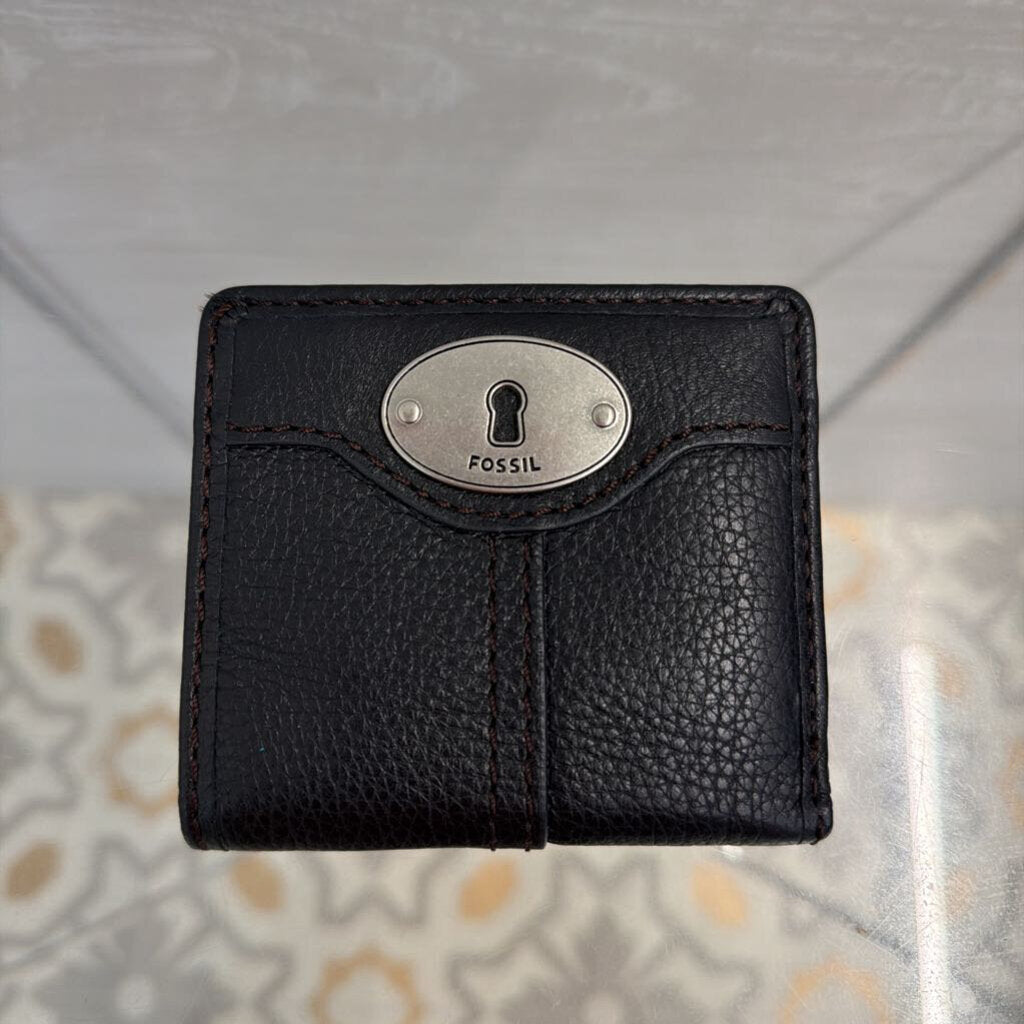 Fossil Black Pebbled Leather Small Wallet