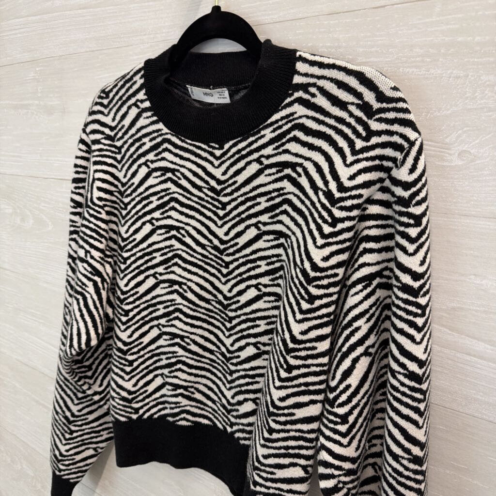 MNG Black/ White Zebra Print Cropped Sweater Top Small