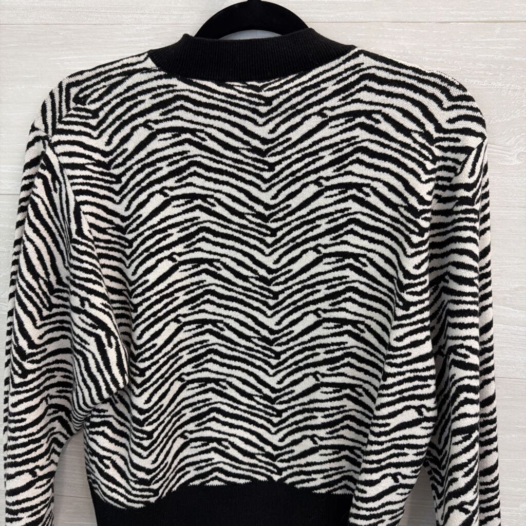 MNG Black/ White Zebra Print Cropped Sweater Top Small