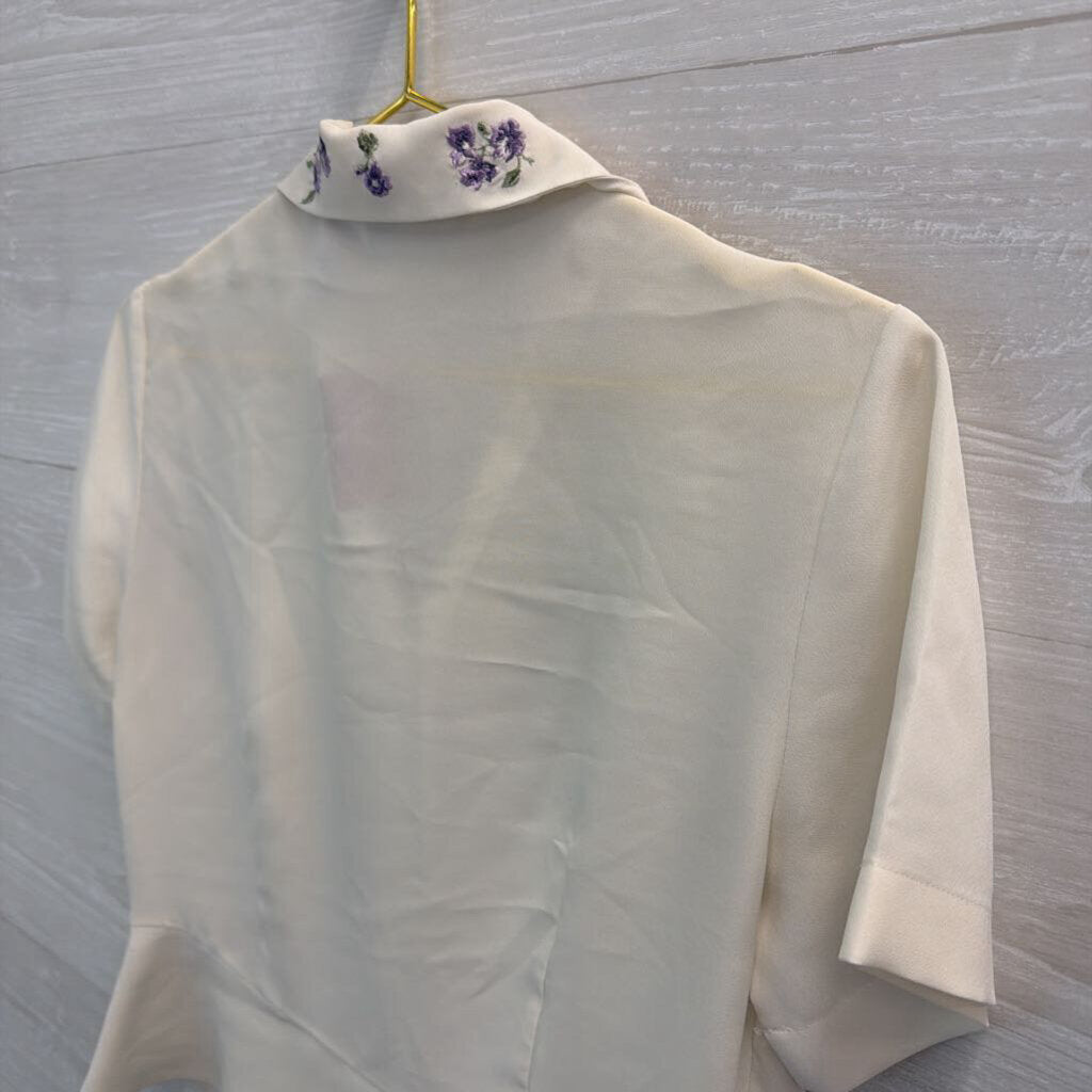 Vintage Susan Bristol White/ Purple Embroidered Short Sleeve Button Down Top 4 Petite