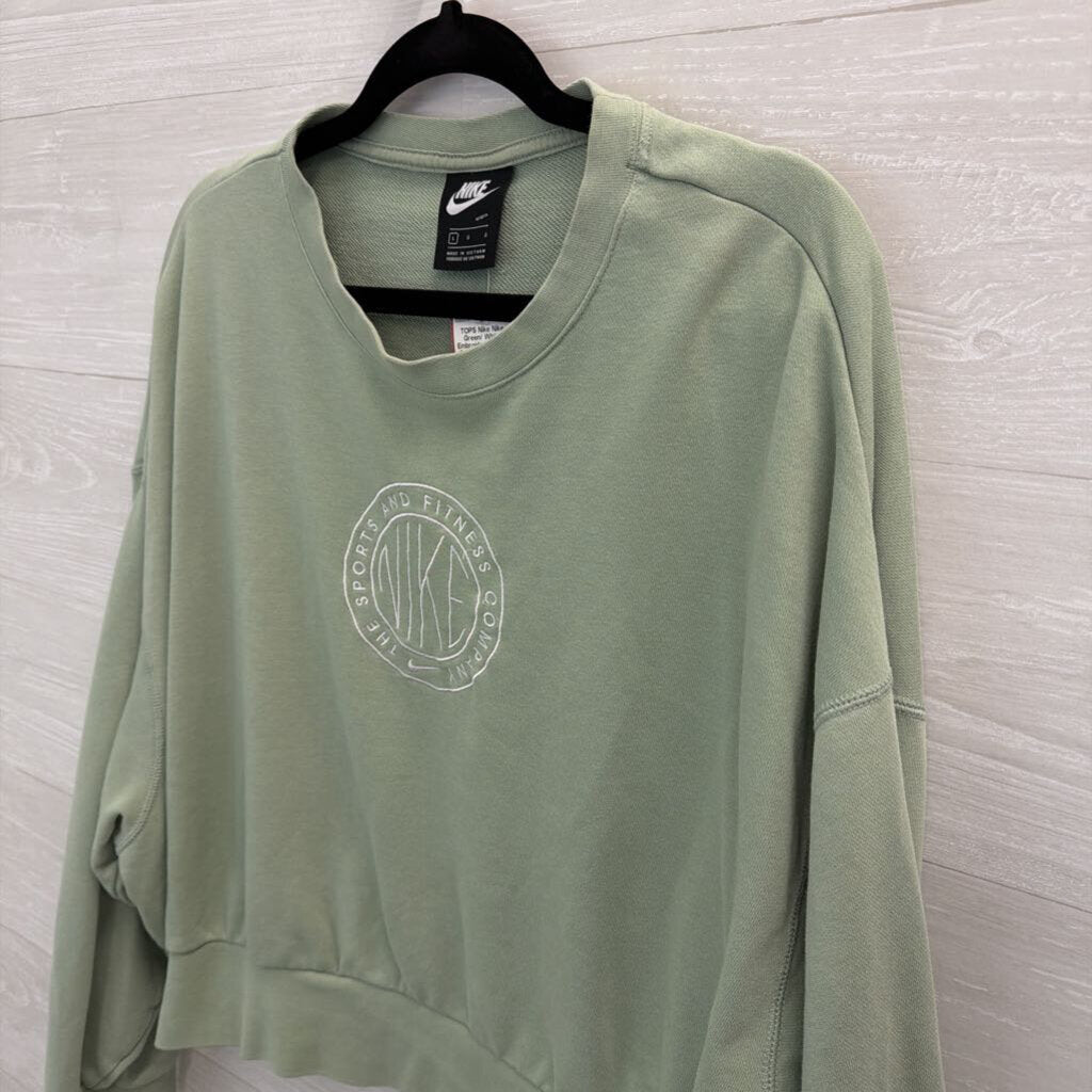 Nike Green/ White Embroidered Logo Cropped Pullover Large
