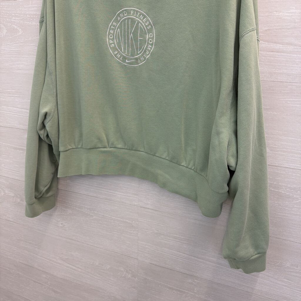 Nike Green/ White Embroidered Logo Cropped Pullover Large
